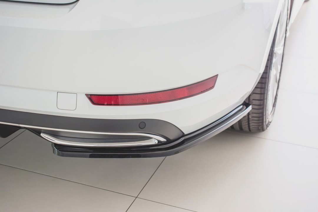 Maxton Design - REAR SIDE SPLITTERS SKODA SUPERB MK3 FL (2019-)
