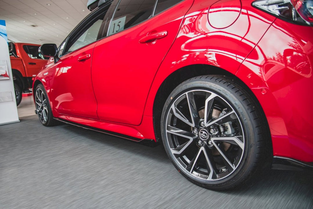 Maxton Design - SIDE SKIRTS DIFFUSERS TOYOTA COROLLA MK12 HATCHBACK (2019-2023)