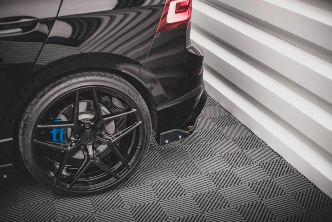 Maxton Design - REAR SIDE SPLITTERS V.2 + FLAPS VW GOLF R MK8