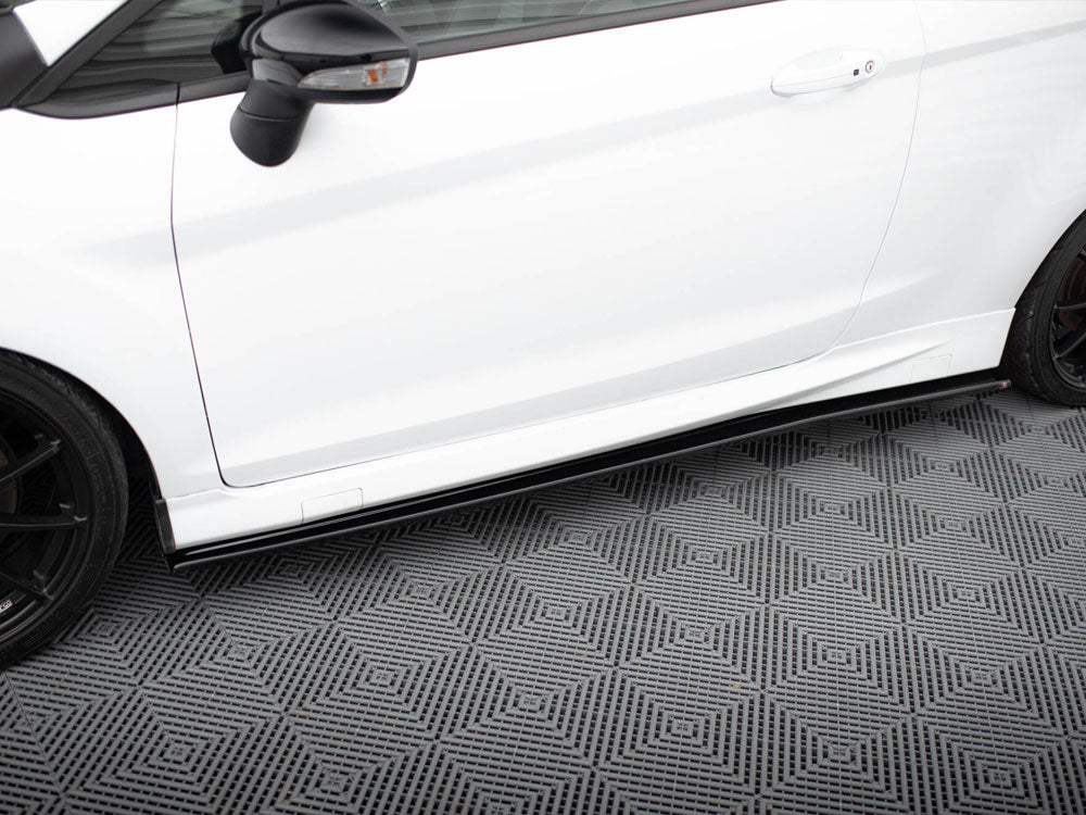 Maxton Design - Fiesta MK7 & 7.5 ST / Zetec S / ST Line side skirt diffusers