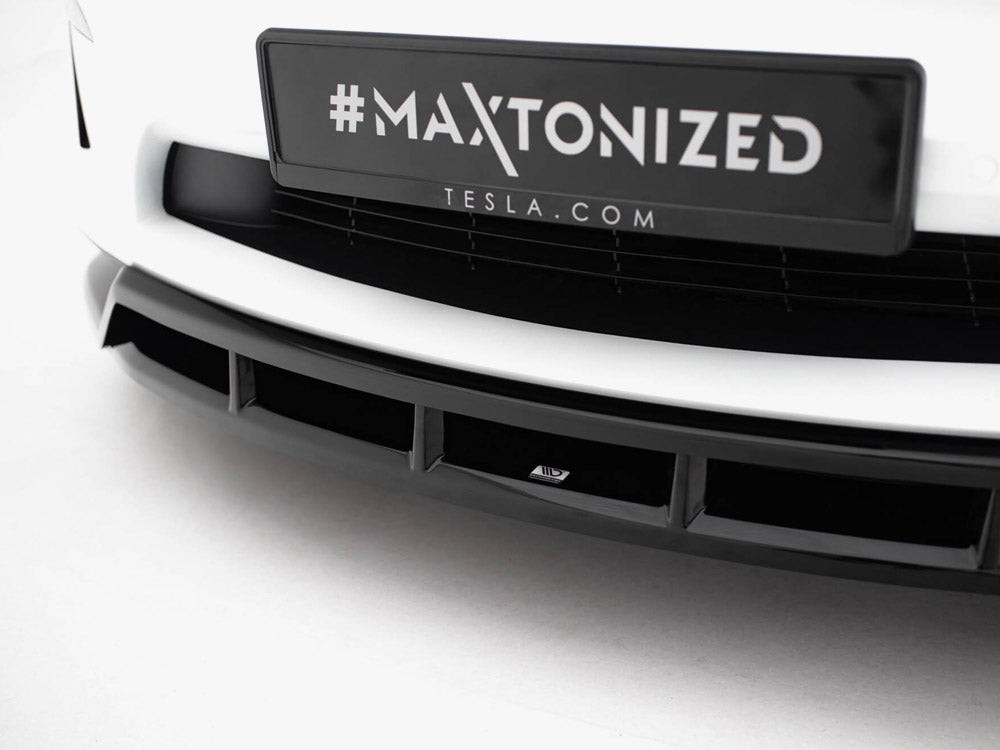 Maxton Design - Front Splitter V.3 Tesla Model X Mk1 Facelift