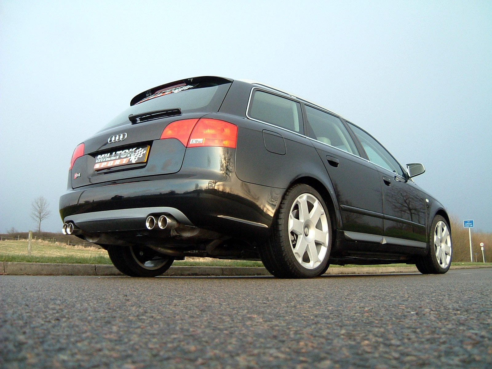 Milltek Sport - Cat Back Exhaust (Resonated or Non resonated) Audi S4 B7 4.2 V8