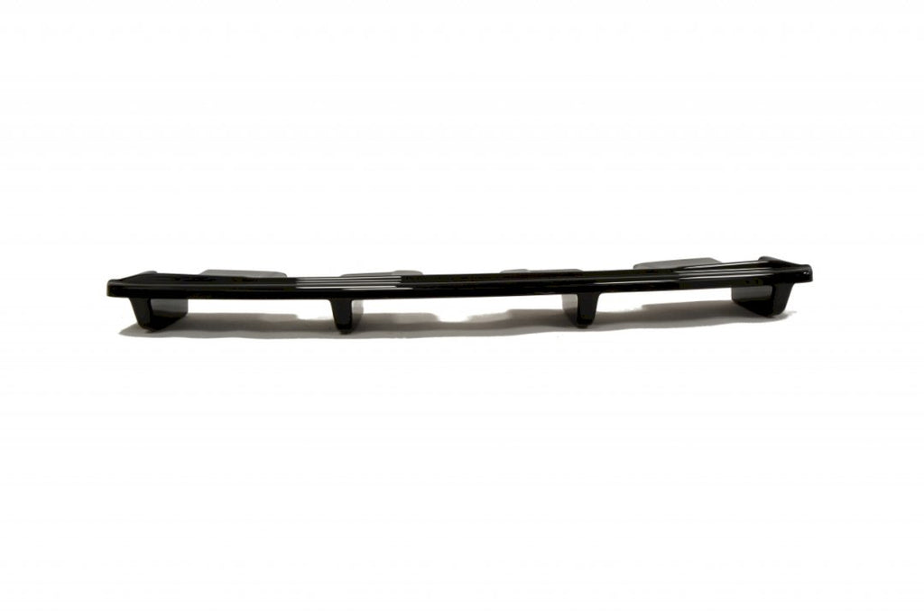 Maxton Design - CENTRAL REAR SPLITTER WITH VERTICAL BAR JEEP GRAND CHEROKEE WK2 SUMMIT (FACELIFT) (2013-2017)