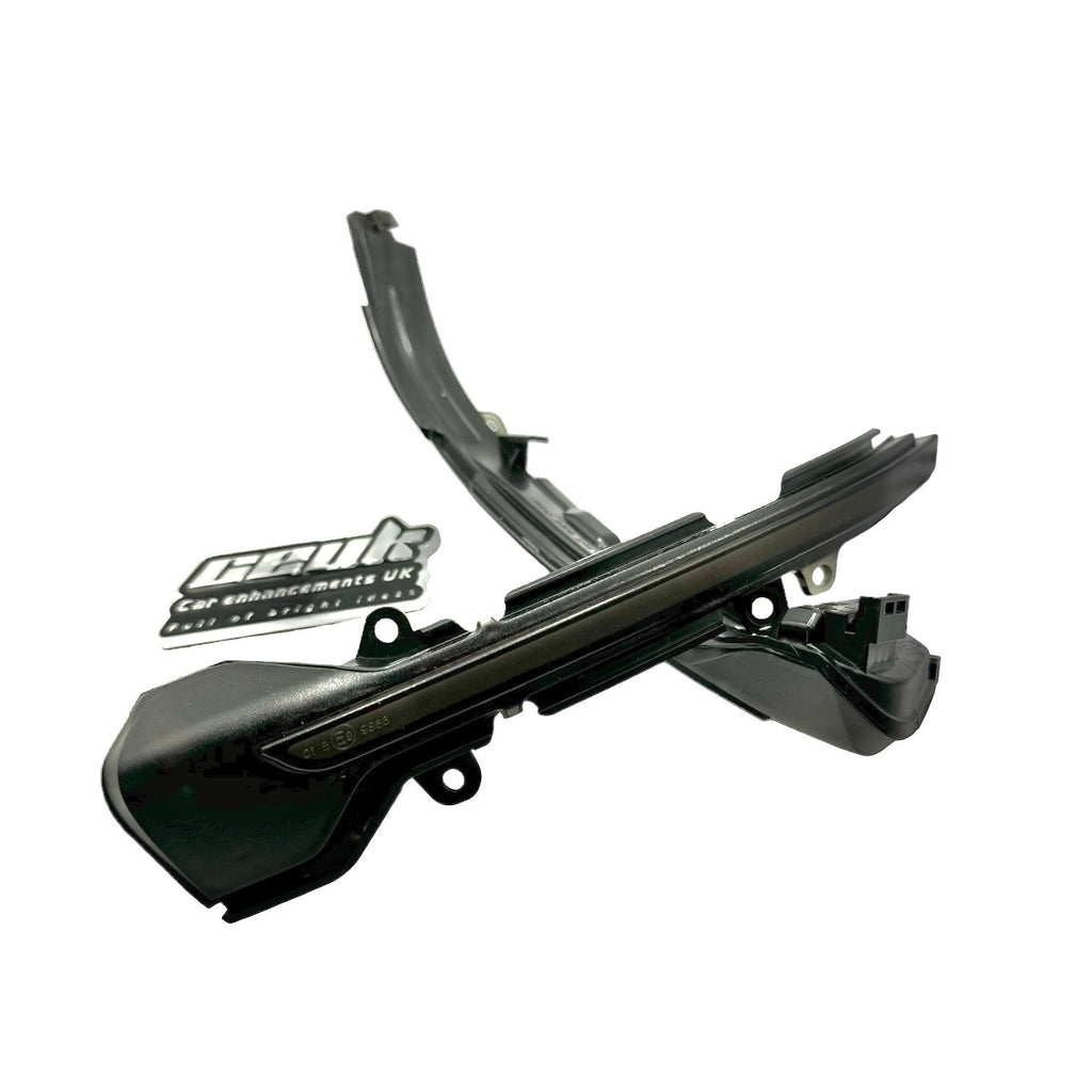 Seat Leon MK3 - LED Sequential Side Repeater Unit