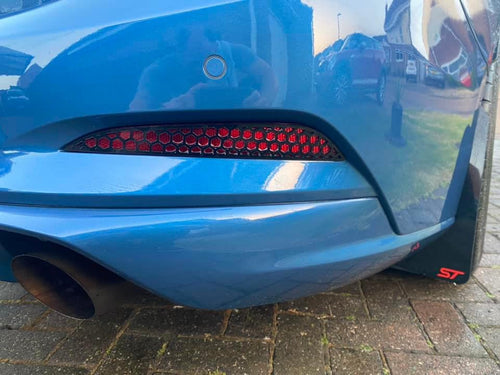 CEUK Rear Bumper reflector Guards - MK4 & MK4.5 Focus (All Models - Estate)