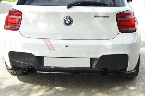 ** CLEARANCE ** Maxton Design - Central Rear Splitter (Vertical Bars) BMW 1 F20 / F21 (NO RETURN)