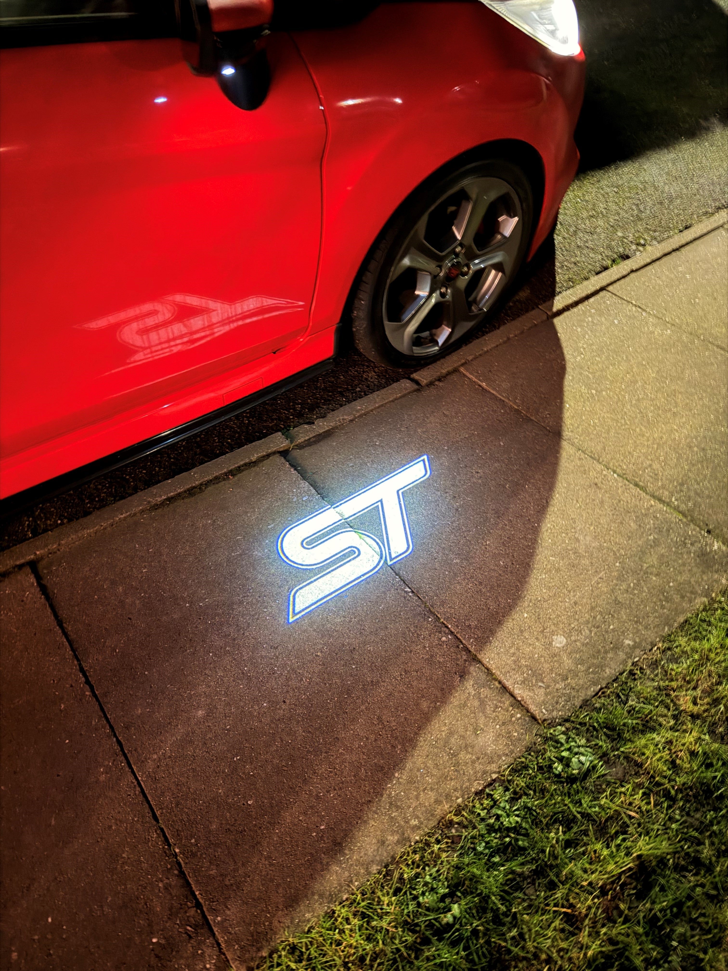 Ford Fiesta MK7 / MK7.5 - ST Logo Projector Puddle Light Replacement Units (Multiple Colours) 2013-2017