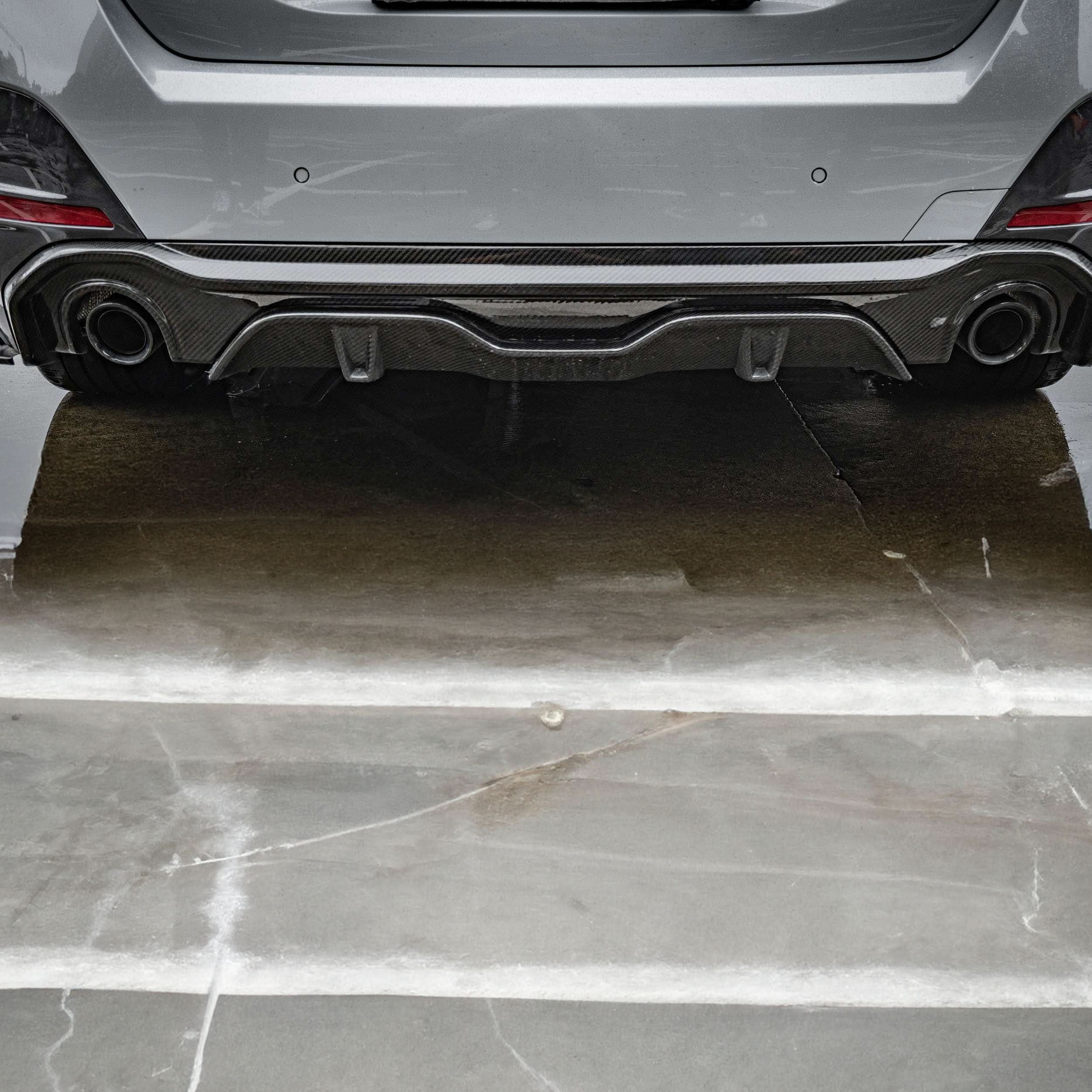 SQ Style Pre-Preg Carbon Fibre Rear Diffuser Dual Exhaust for BMW G26 4 Series Gran Coupe 21-26
