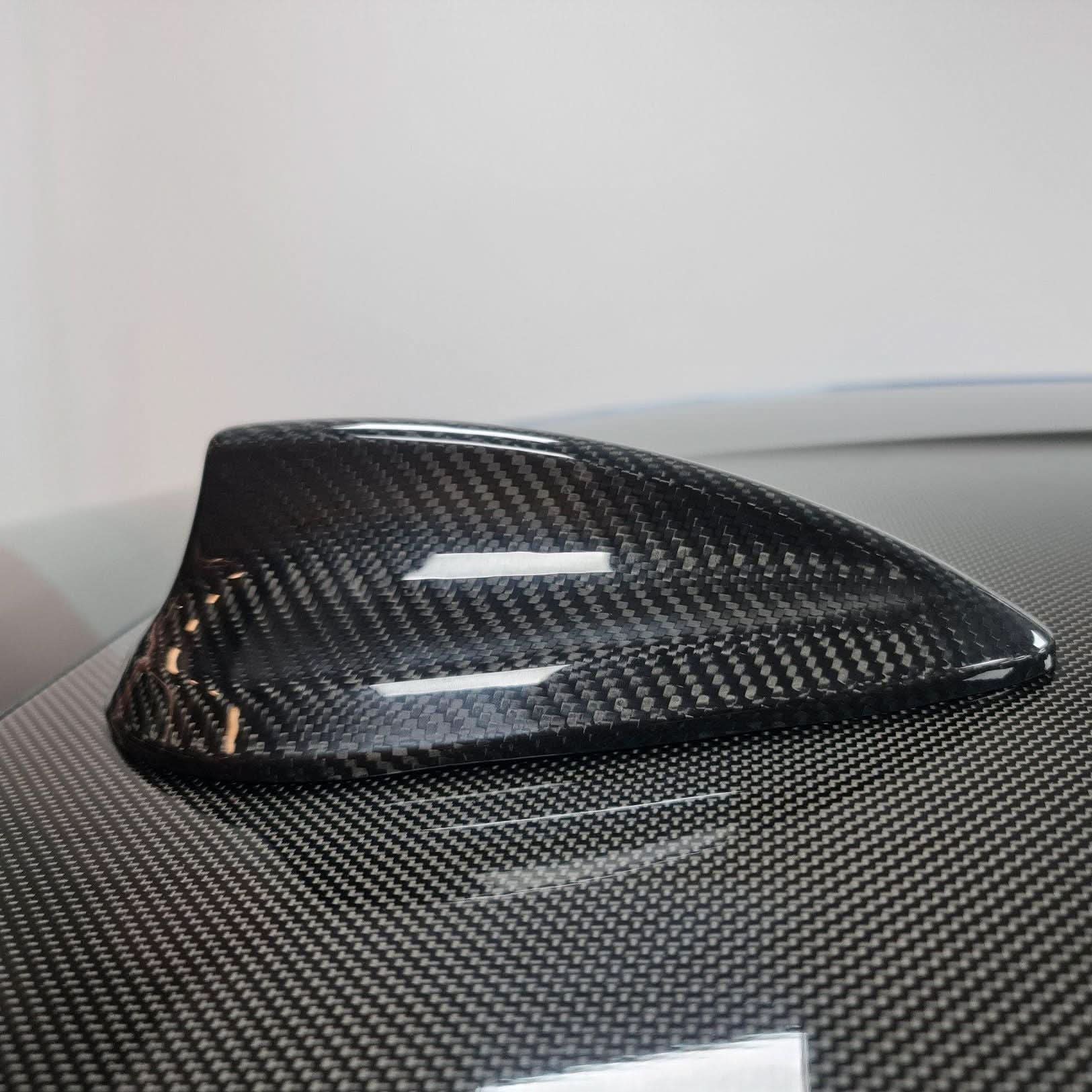 Pre-Preg Carbon Fibre Shark Fin Antenna Cover for BMW G30 G31 5 Series F90 M5 17-23