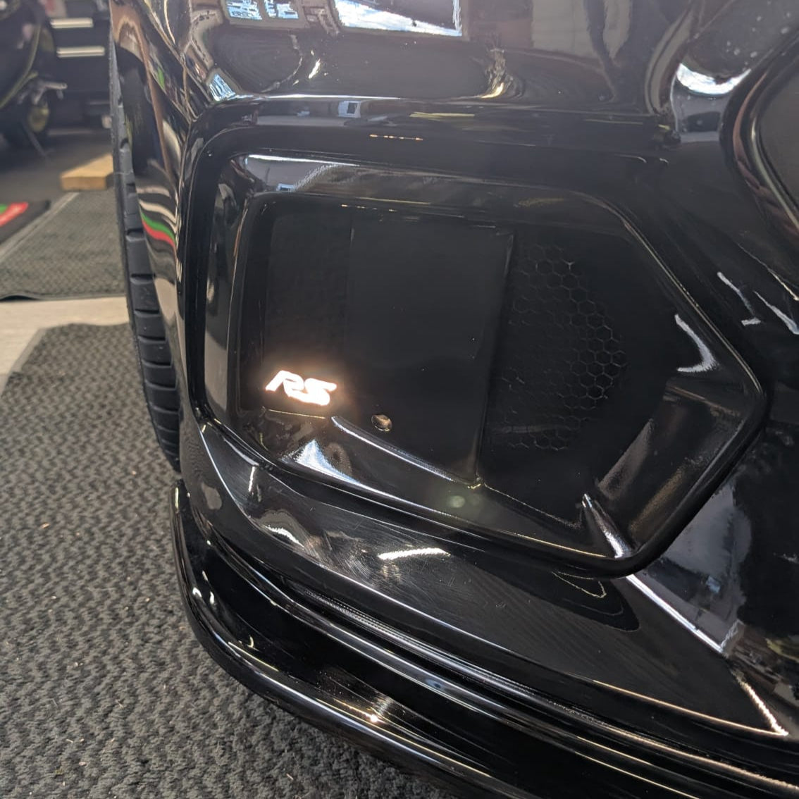 Fog Light Guards for Focus RS MK3 | CEUK Acrylic Fog Covers | Fluorescent & Race Styles