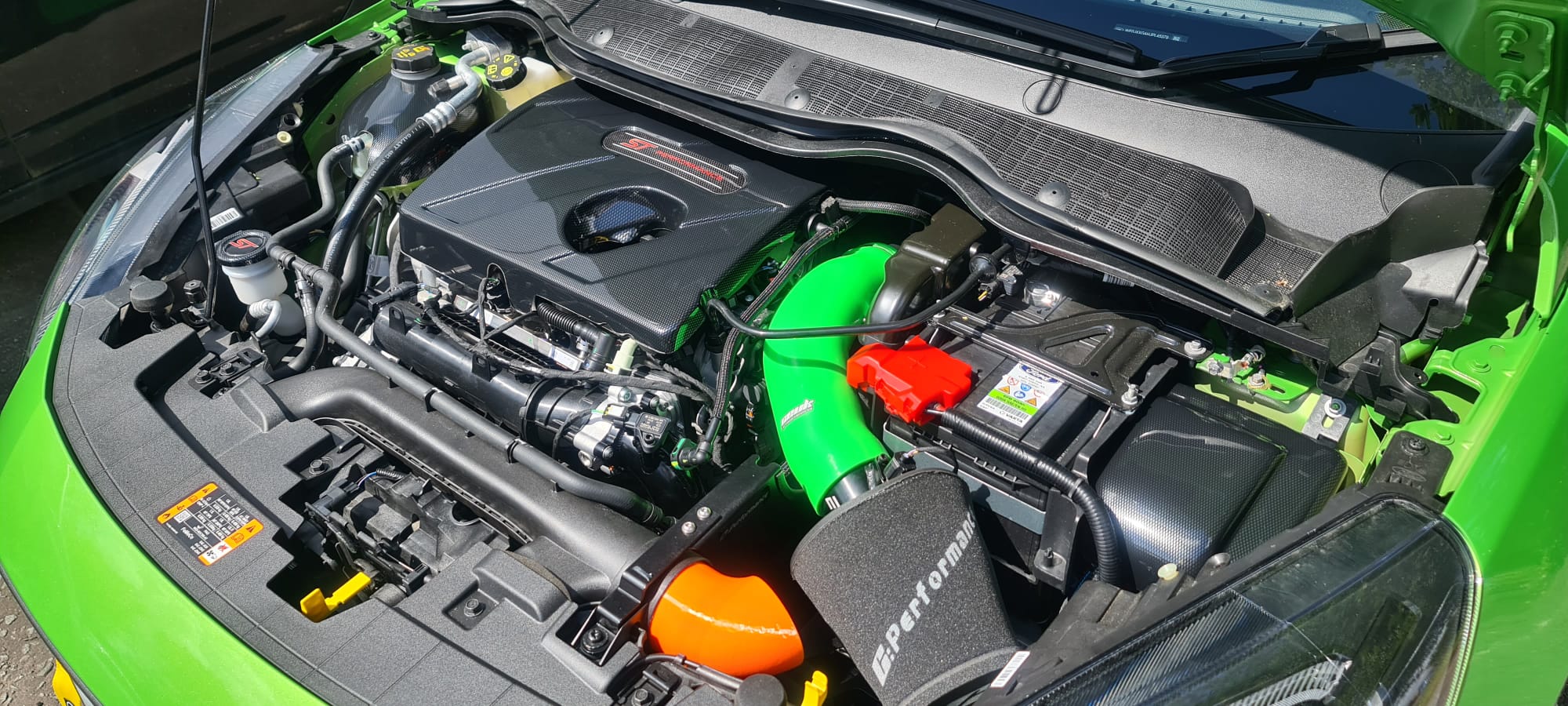 MK8 Fiesta ST - Intake Crossover Pipe - Enhanced Performance